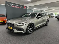 Grijs Gebruikt 2020 Volvo V60 Business Edition Stationwagen | € 25.500 (Super prijs)