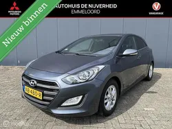 Grijs Gebruikt 2018 Hyundai i30 GO! Hatchback | € 10.950 (Eerlijke prijs)