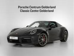 Diepzwart metallic Gebruikt 2021 Porsche 911 Targa 4S Cabriolet | € 189.900