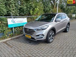 Beige Gebruikt 2016 Hyundai Tucson Premium SUV | € 17.950 (Eerlijke prijs)