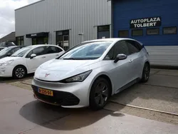 Grijs Gebruikt 2022 Cupra Born Hatchback | € 19.999 (Eerlijke prijs)