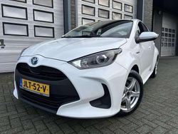 Wit Gebruikt 2020 Toyota Yaris Hybrid Hatchback | € 14.999 (Goede deal)