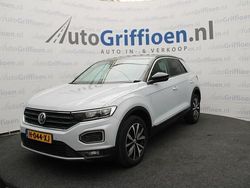 Wit Gebruikt 2018 VW T-Roc Sport SUV | € 11.490 (Super prijs)