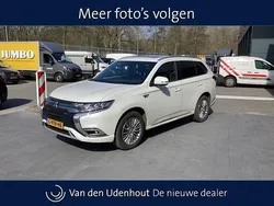 Wit Gebruikt 2019 Mitsubishi Outlander Instyle SUV | € 22.750 (Eerlijke prijs)