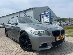 Grijs Gebruikt 2013 BMW 520 M Sport Sedan | € 14.449 (Eerlijke prijs)