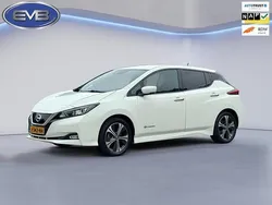 Wit, metallic lak Gebruikt 2020 Nissan Leaf Tekna Hatchback | € 11.945 (Eerlijke prijs)