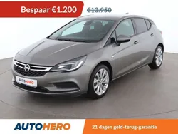 Grijs Gebruikt 2017 Opel Astra Business Hatchback | € 12.949 (Goede deal)