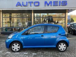 Blauw Gebruikt 2011 Toyota Aygo Hatchback | € 3.995 (Eerlijke prijs)