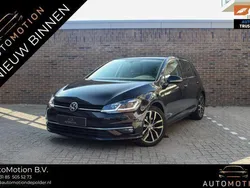 Zwart Gebruikt 2017 VW Golf VII Highline Hatchback | € 17.490 (Eerlijke prijs)