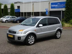 Grijs Gebruikt 2008 Ford Fusion Futura MPV | € 2.950 (Goede deal)