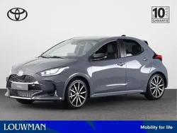 Grijs, metallic lak Nieuw 2025 Toyota Yaris Sport Hatchback | € 35.450 (Eerlijke prijs)