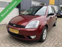 Rood Gebruikt 2003 Ford Fiesta Trend Hatchback | € 1.149 (Goede deal)