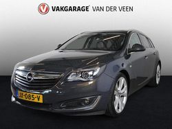 Grijs Gebruikt 2016 Opel Insignia Stationwagen | € 8.945 (Eerlijke prijs)