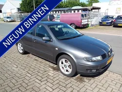 Grijs Gebruikt 2002 Seat Toledo Sedan | € 1.450 (Iets duurder)