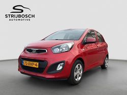 Rood (metallic) Gebruikt 2012 Kia Picanto Comfort Hatchback | € 2.490 (Super prijs)