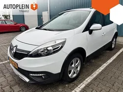 Wit Gebruikt 2013 Renault Scénic III XMOD MPV | € 2.995