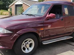 Paars Gebruikt 1998 Ssangyong Musso Van | € 2.000