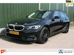 Zwart Gebruikt 2020 BMW 330 Executive Stationwagen | € 26.950 (Goede deal)
