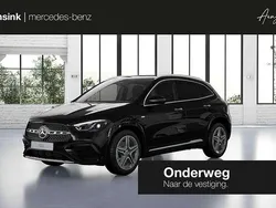 Zwart, metallic lak Nieuw 2025 Mercedes GLA250 Business SUV | € 58.786