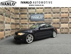 Zwart, metallic lak Gebruikt 2012 BMW 118 Cabriolet Executive Cabriolet | € 10.950 (Eerlijke prijs)