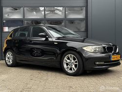 Zwart Gebruikt 2009 BMW 116 Comfort Edition Hatchback | € 3.999 (Eerlijke prijs)