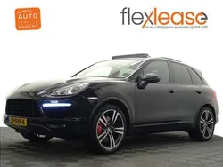 Zwart metallic Gebruikt 2011 Porsche Cayenne Turbo SUV | € 26.900