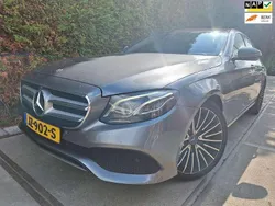 Grijs Gebruikt 2016 Mercedes E220 Prestige Sedan | € 18.995 (Eerlijke prijs)