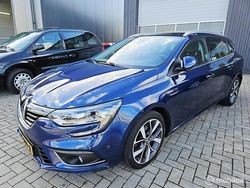 Blauw Gebruikt 2017 Renault Mégane GrandTour Bose Edition Stationwagen | € 8.499 (Eerlijke prijs)