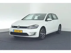 Wit Gebruikt 2019 VW e-Golf Hatchback | € 15.449 (Duur)
