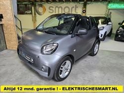Zwart Gebruikt 2022 Smart ForTwo Electric Drive Cabriolet | € 13.750 (Goede deal)