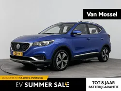 Blauw Gebruikt 2020 MG ZS Luxury Sedan | € 13.900 (Goede deal)