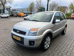 Grijs Gebruikt 2007 Ford Fusion Futura MPV | € 2.450 (Eerlijke prijs)