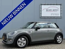 Grijs Gebruikt 2018 Mini ONE Salt Hatchback | € 11.695 (Eerlijke prijs)