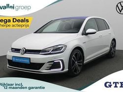 Wit Gebruikt 2020 VW Golf VIII Pro Hatchback | € 22.950 (Eerlijke prijs)