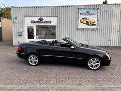 Zwart Gebruikt 2009 Mercedes 200 Avantgarde Cabriolet | € 9.999 (Goede deal)