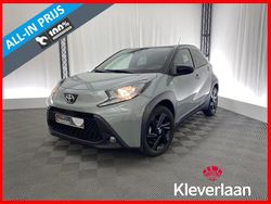 Grijs Gebruikt 2024 Toyota Aygo Pulse Hatchback | € 22.995 (Iets duurder)