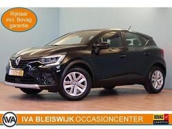 Zwart (metallic) Gebruikt 2023 Renault Captur Equilibre SUV | € 19.900 (Goede deal)