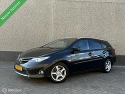 Toyota Auris Touring Sports