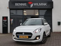 Wit Gebruikt 2022 Suzuki Swift Style Hatchback | € 17.995 (Eerlijke prijs)