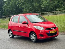 Rood Gebruikt 2012 Hyundai i10 Hatchback | € 3.950 (Eerlijke prijs)