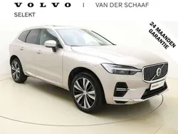 Zilver, metallic lak Gebruikt 2022 Volvo XC60 Core SUV | € 44.800 (Super prijs)