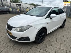 Wit Gebruikt 2012 Seat Ibiza SC Style Hatchback | € 1.999 (Super prijs)