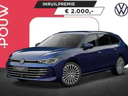 Blauw Nieuw 2025 VW Passat Business Stationwagen | € 54.350 (Iets duurder)