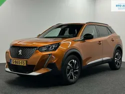 Oranje Gebruikt 2023 Peugeot 2008 Allure SUV | € 19.000 (Goede deal)