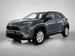Grijs metallic Gebruikt 2024 Toyota Yaris Cross Limited SUV | € 28.350 (Goede deal)