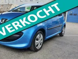 Blauw Gebruikt 2007 Peugeot 107 Hatchback | € 3.999 (Eerlijke prijs)