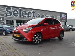 Rood Gebruikt 2021 Toyota Aygo Hatchback | € 12.950 (Eerlijke prijs)
