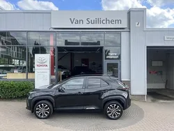 Zwart Gebruikt 2022 Toyota Yaris Cross SUV | € 24.500 (Goede deal)