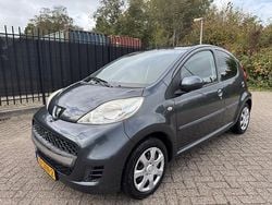 Grijs Gebruikt 2009 Peugeot 107 Hatchback | € 2.450 (Goede deal)