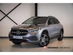 Grijs Gebruikt 2023 Mercedes GLA250 Progressive SUV | € 37.950 (Super prijs)